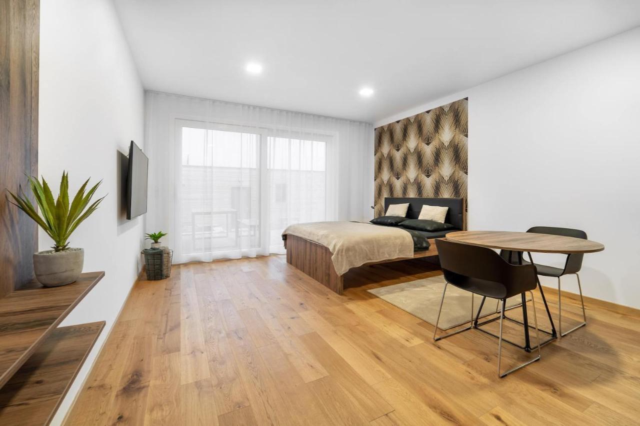 Domy Pod Palavou Apartment Клентнице Екстериор снимка